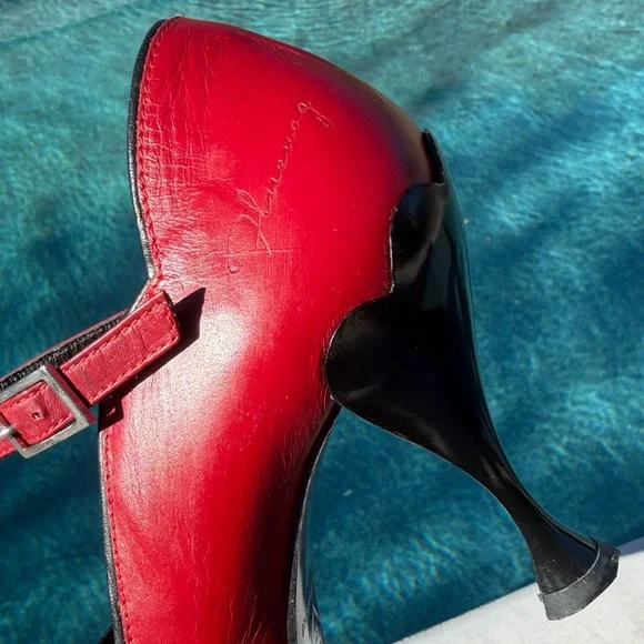 John Fluevog Listen Ups Stacey Red with Black Piping RARE FIND Size 9 - Picture 10 of 15
